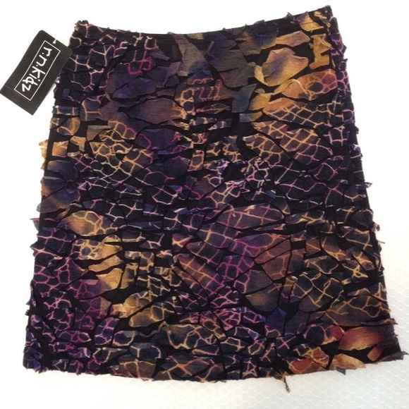 Ronnie Nicole Purple Crackle Mini Skirt - Picture 2 of 3